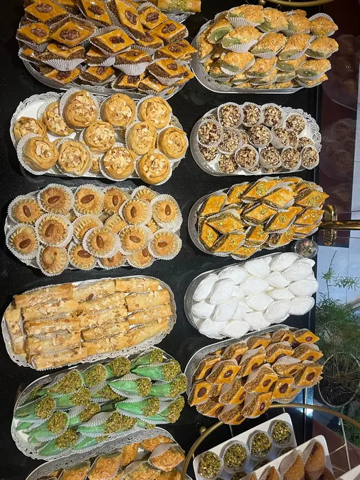 Buffet de pâtisseries orientales maison